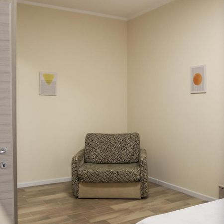 King Ladislao Apartment By Wonderful Italy เนเปิลส์ ภายนอก รูปภาพ