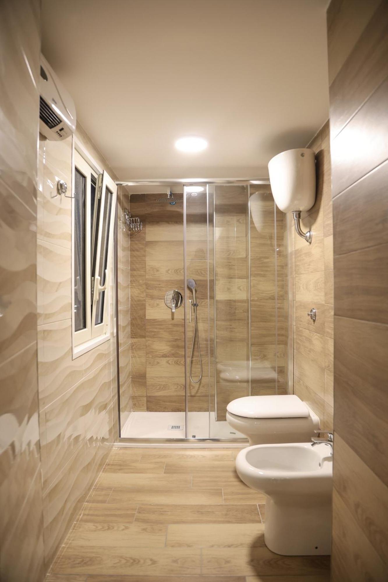 King Ladislao Apartment By Wonderful Italy เนเปิลส์ ภายนอก รูปภาพ